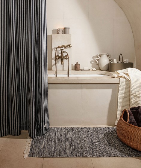 FERM LIVING Melange Teppich blau