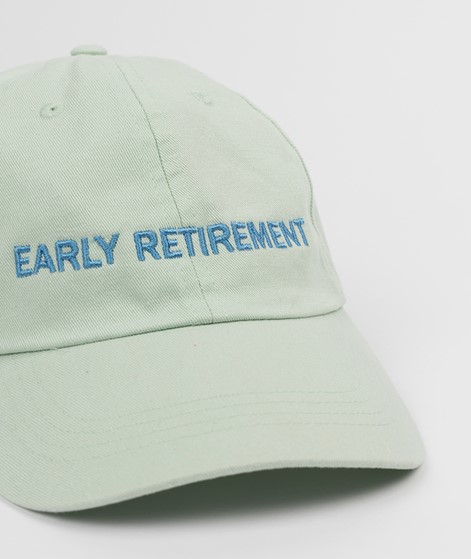 ON VACATION Early Retirement  Cap grün