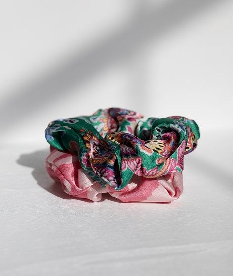 EBBA Scrunchie green flowers