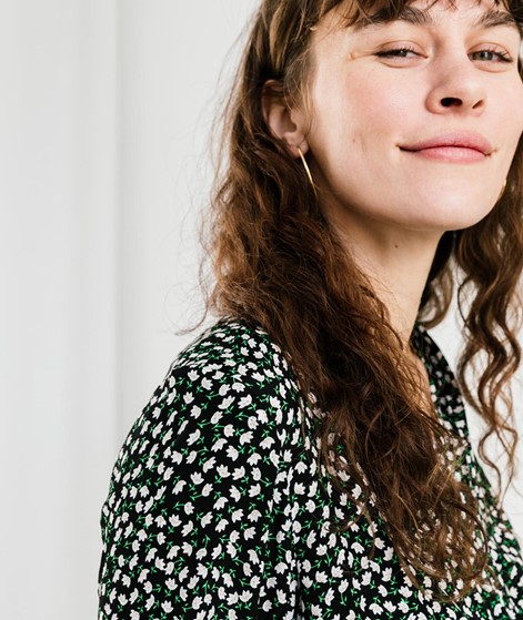 YAS Ditsy Wickel Kleid gemustert