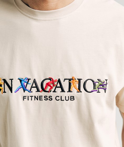ON VACATION Fitness T-Shirt Beige
