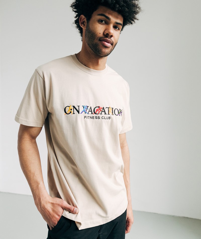 ON VACATION Fitness T-Shirt Beige