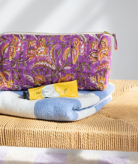 ANNA + NINA Bed of Flowers Kosmetiktasche gemustert