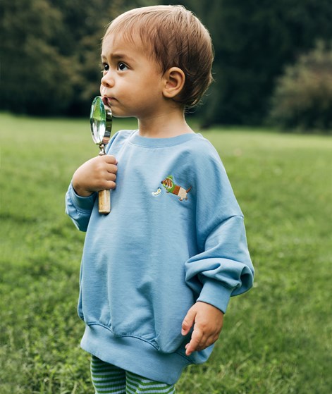 KAUF DICH GLÜCKLICH KIDS Sweater Explore Blau aus Bio-Baumwolle