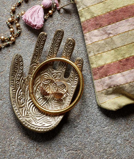 MADAM STOLTZ Hamsa Hand Schale Gold