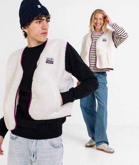ON VACATION Wanderlust Fleece Weste Cremewei