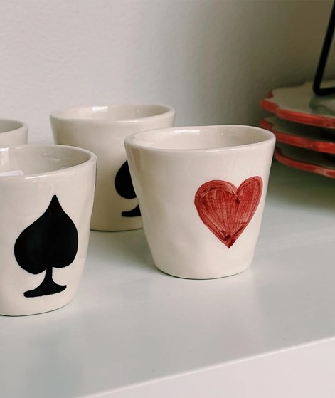 ANNA + NINA Queen of Hearts Becher Wei