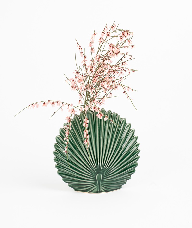 MADAM STOLTZ Stoneware Leaf Vase grün