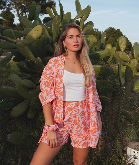 KDG x Charlotte Weise Shorts aus LENZING™ ECOVERO™