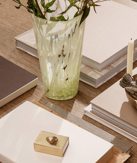 FERM LIVING Casca Vase grn