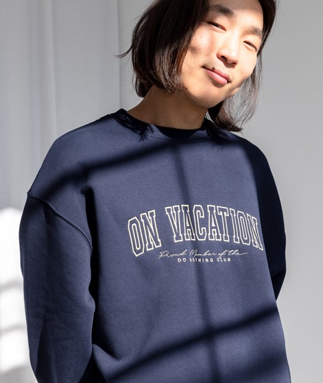 ON VACATION College Sweater blau