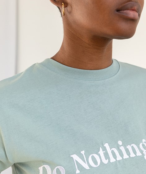 ON VACATION Bubbly Do Nothing T-Shirt