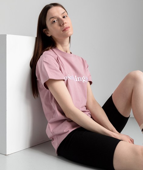 ON VACATION Bubbly Do Nothing T-Shirt